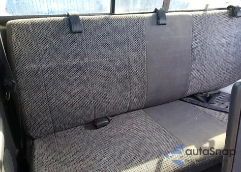 2001 Dodge Ram 1500 из США, поврежденный, VIN 3B7HF13Y91M517532